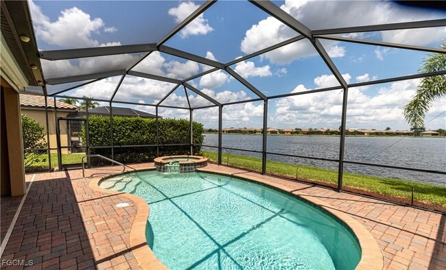 Photo - 2769 Via Piazza Loop