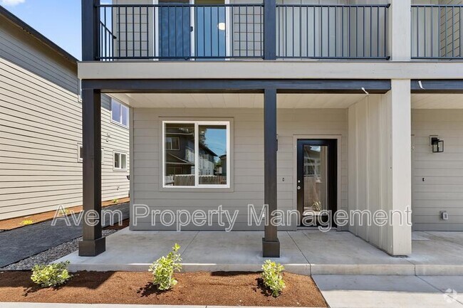 Building Photo - 930 Molalla Ave Rental