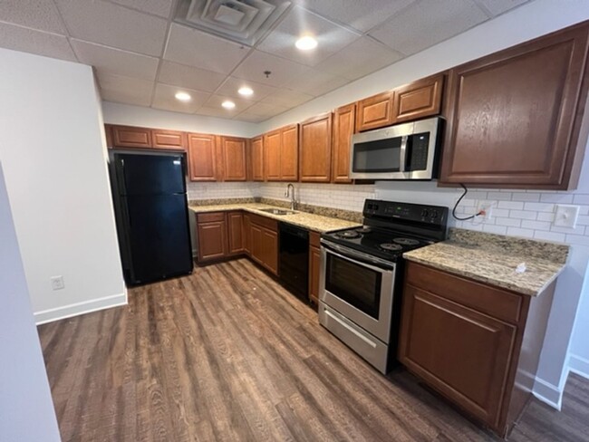 Photo - One bedroom apartment just steps away from... Unit 105