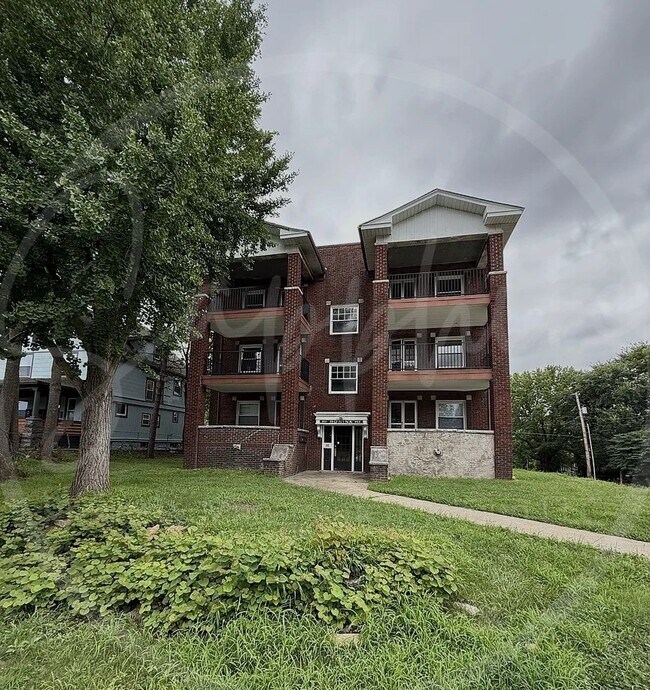 Photo - 853 Barnett Ave