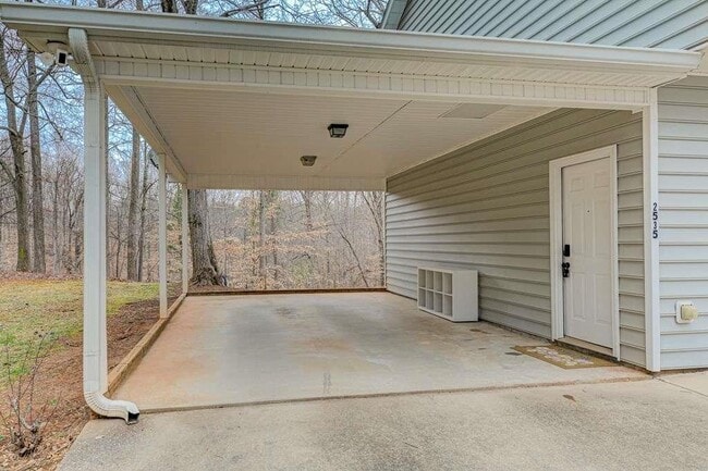 Photo - 2535 Hickory Rd