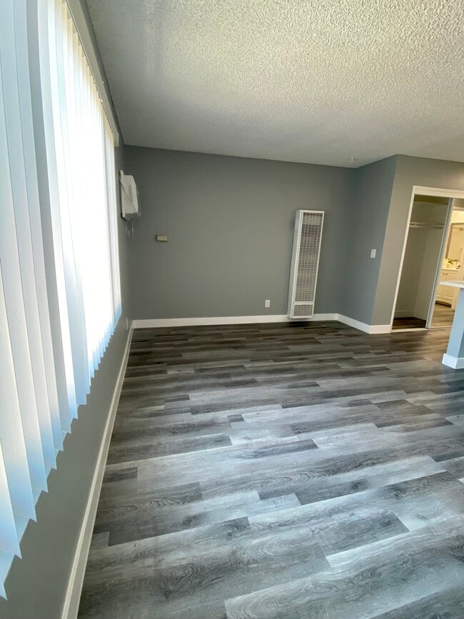 Saticoy Apartments
