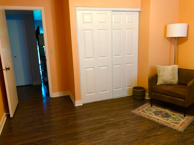 Building Photo - 7784 S Sunbird Way Unit 7784