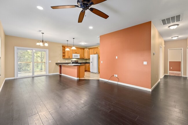 Photo - 68 Richard Dr