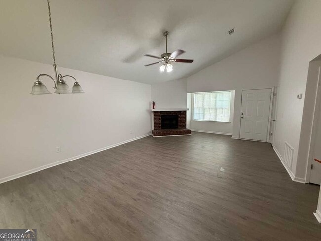 Photo - 7799 Park Ln