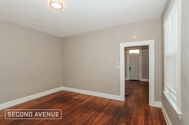 Photo - 1233 Dewey Ave