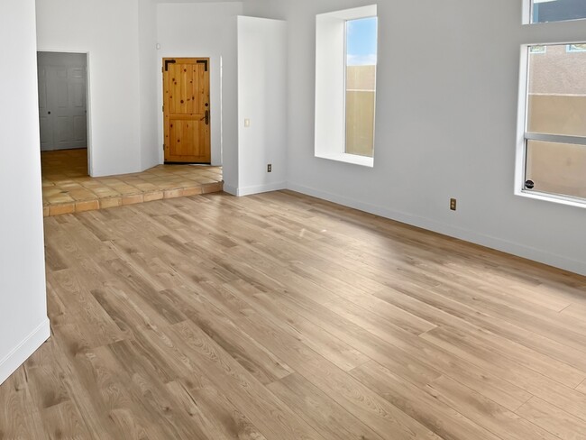 Photo - 54670 Avenida Alvarado