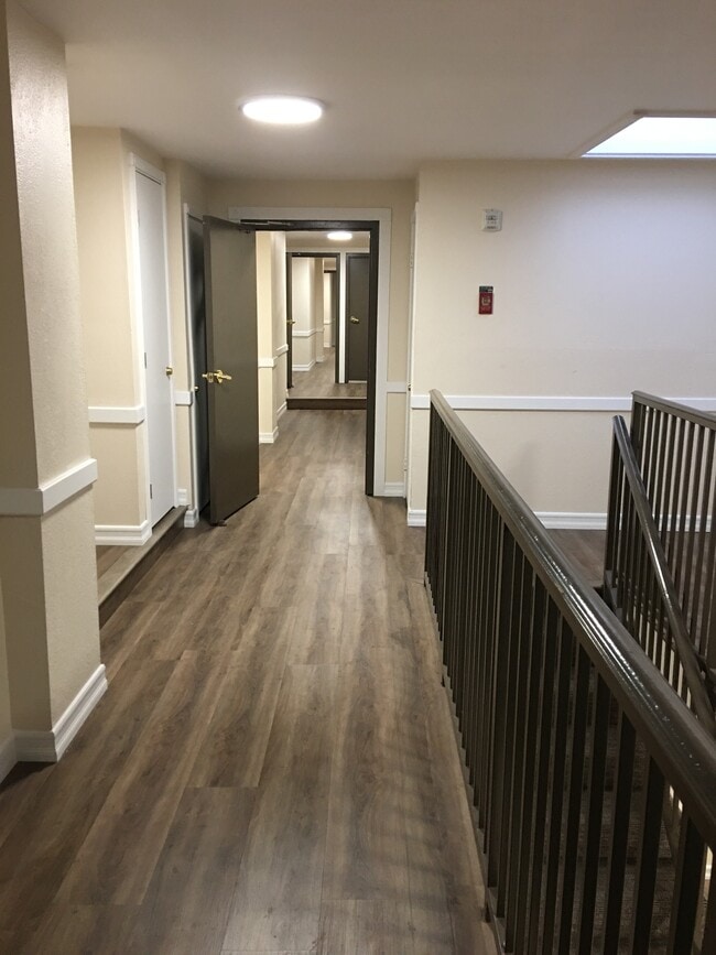 interior of building - 616 Veteran Ave Unit 206