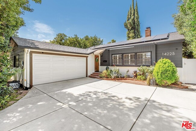 Building Photo - 14225 Enadia Way