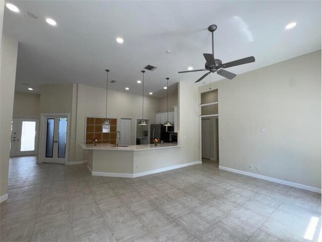 Photo - 969 Meadow Ave