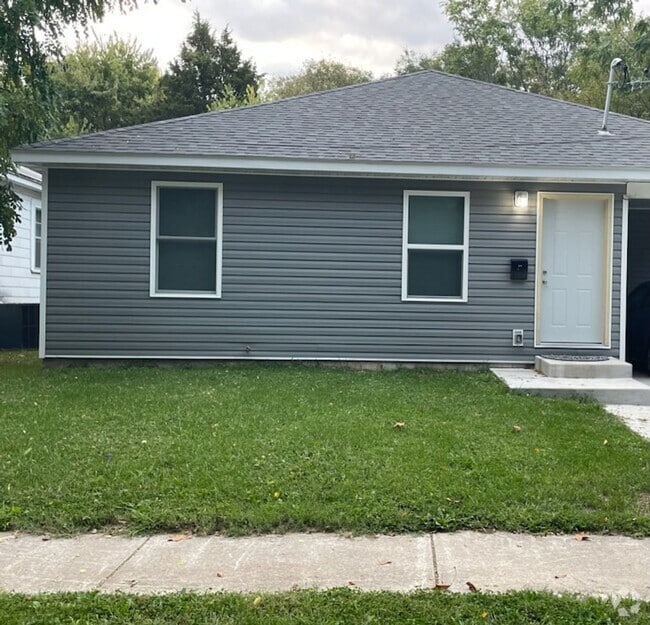 Building Photo - Coming in August Rental