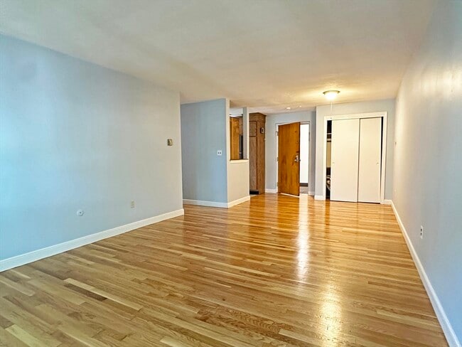 Photo - 100 Summer St Unit 1-4