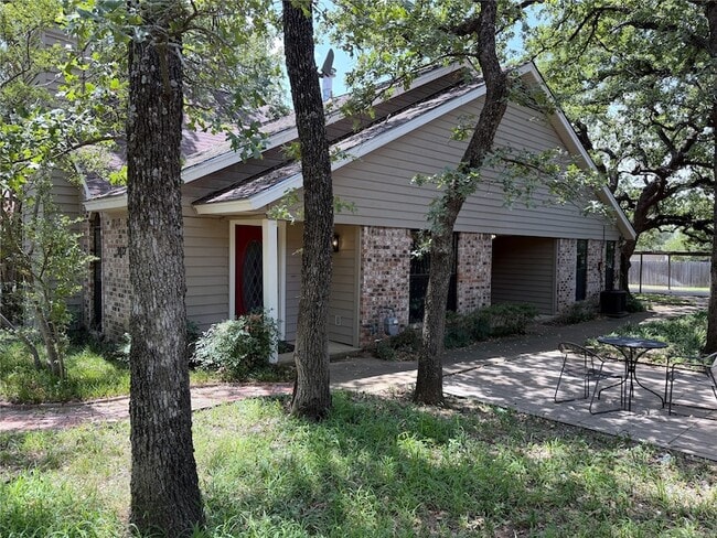 Photo - 3412 Timberline Dr