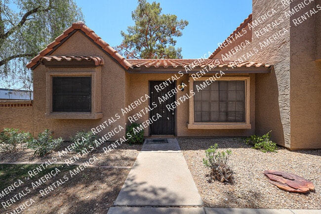 Photo - 3491 N Arizona Ave Townhome