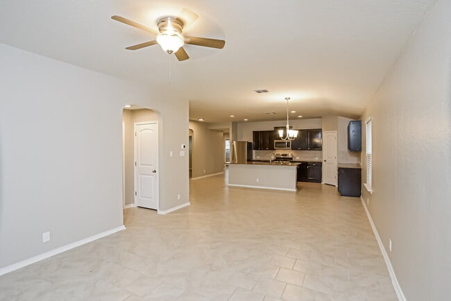 Photo - 8806 Double Oak