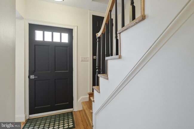 Photo - 116 Commerce St