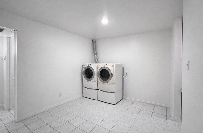 Photo - 8200 Broadway St Unit 309N