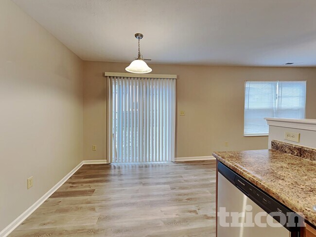 Photo - 7516 Pipestone Dr