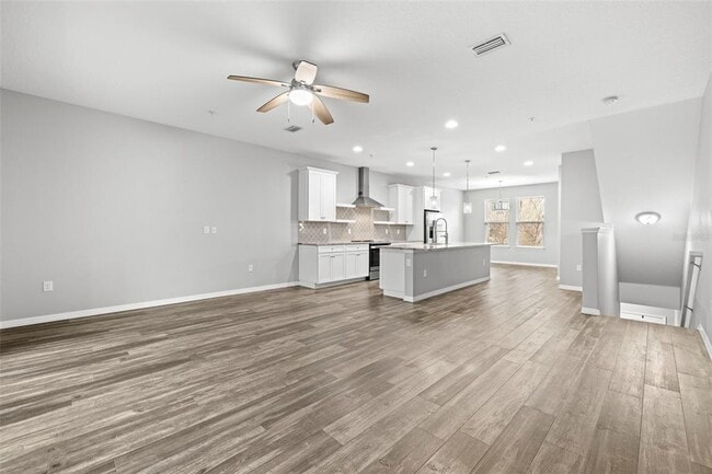 Photo - 807 Callista Cay Loop