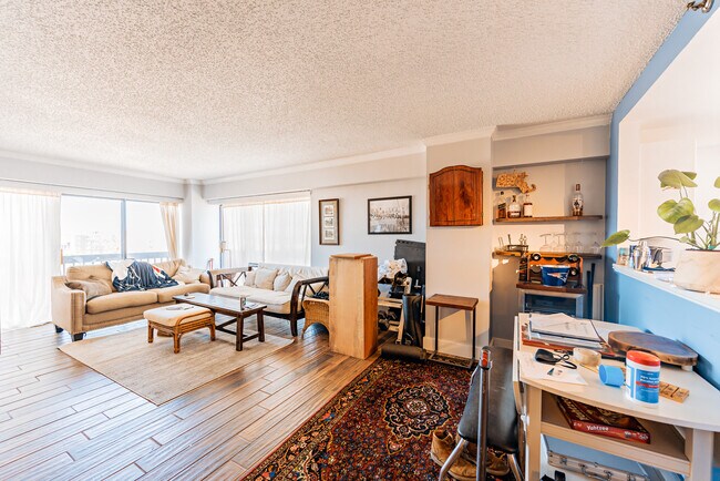 Photo - 15 North Beacon St