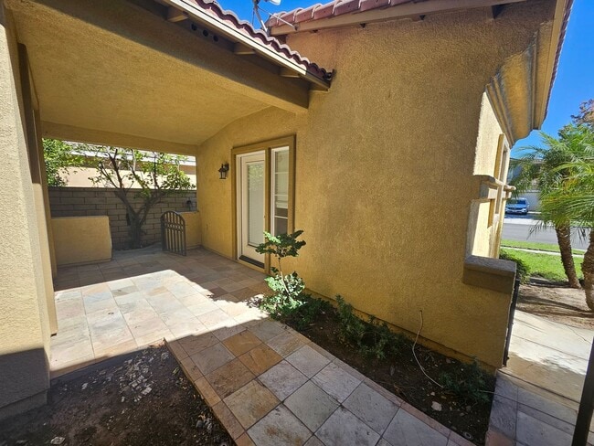 Photo - Executive home in South Corona!