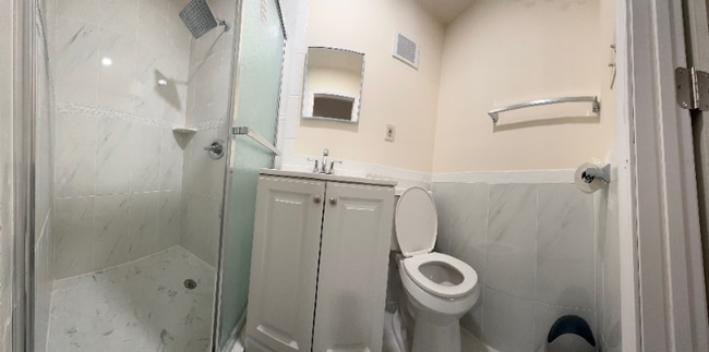 Photo - 8xxx Barrett Rd