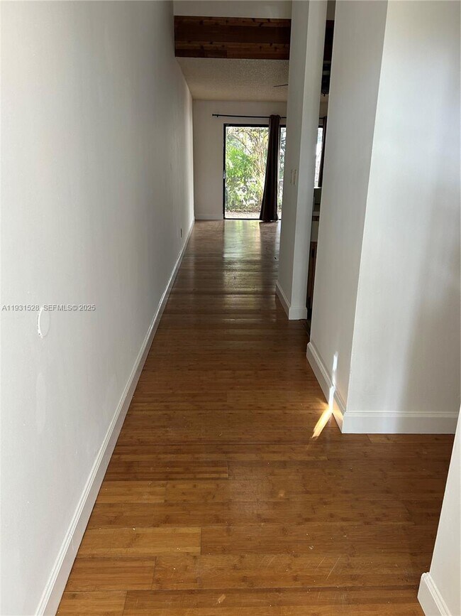 Photo - 6857 SW 36th Ct