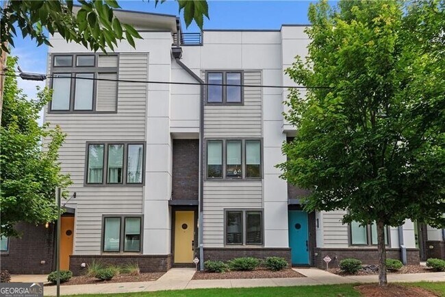 Photo - 415 Gartrell St SE