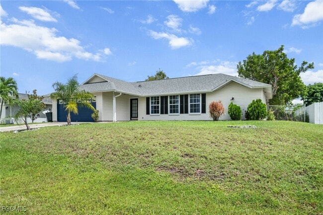 Photo - 3911 SW 11th Pl