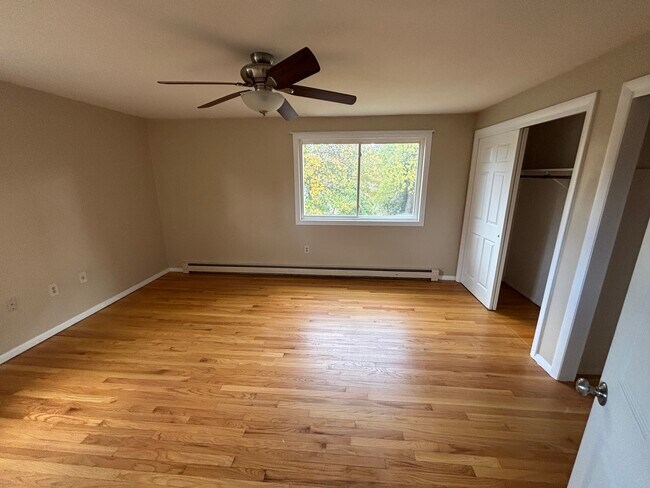 Photo - 34 Irving St