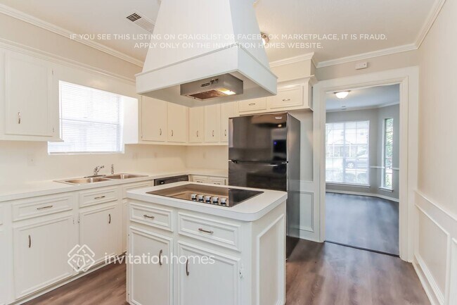 Photo - 3807 El James Dr