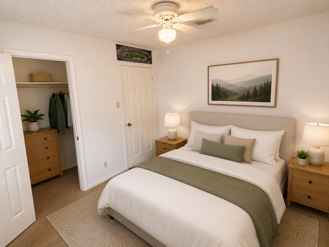 2nd Bedroom - 12159 Stoney Smt