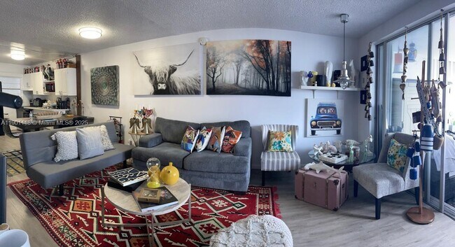 Photo - 1331 Lincoln Rd Unidad 804