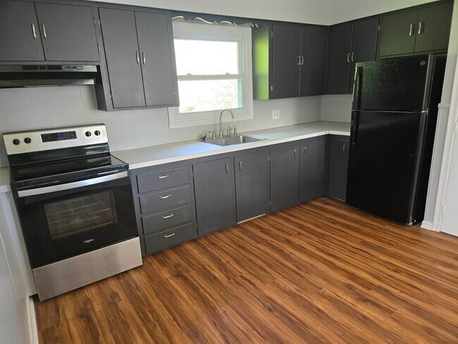 Photo - 137 Waterman St Unit Apt. 2