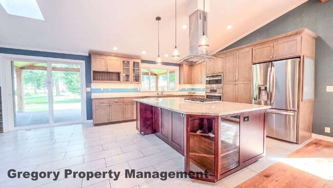 Photo - First Time Rental! Newly Remodeled 3bed 2bath Super clean home in top condition. Just under 1 acr...