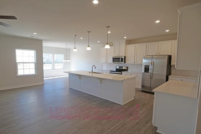 Photo - 312 Fairfield St