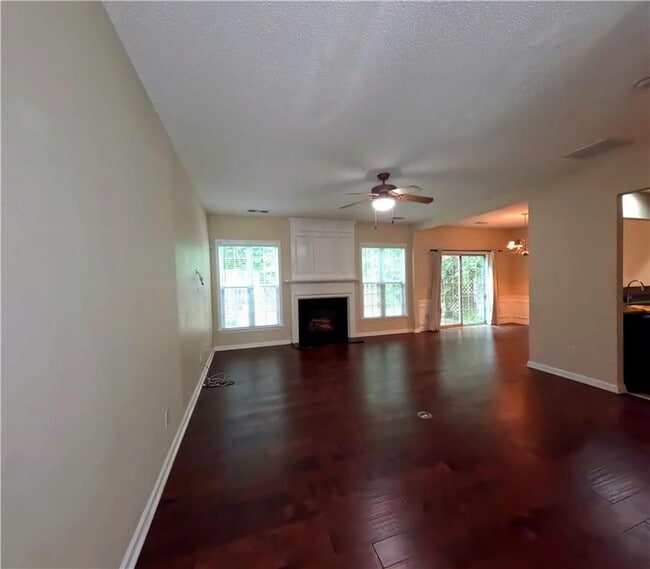 Photo - 4132 Royal Regency Cir