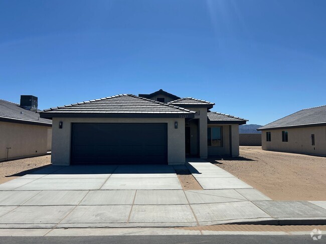 Building Photo - BRAND NEW! Rental