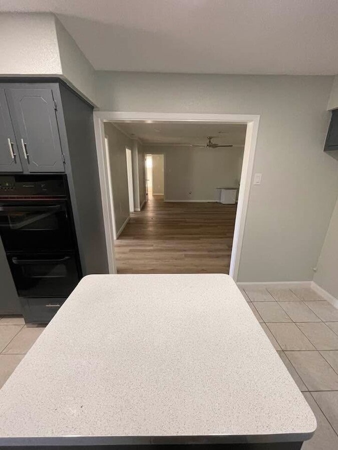 Photo - 11002 Segrest Dr