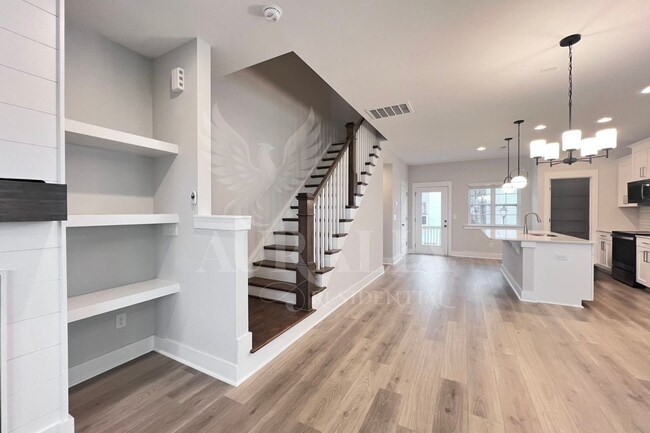 Photo - 8520 Silsbee Dr