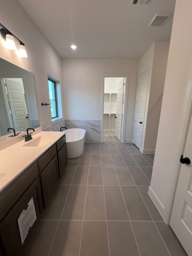 Photo - 13961 Longvalley Dr