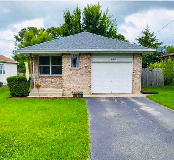 Photo - 1228 Thornwood Ln