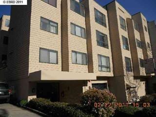 exterior - 260 Perkins Street Unit 3G