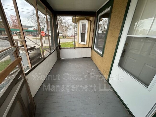 Photo - 518 Lake Ave Unit 100 Rush