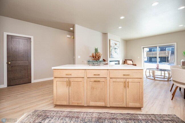 Photo - 6574 68th St S