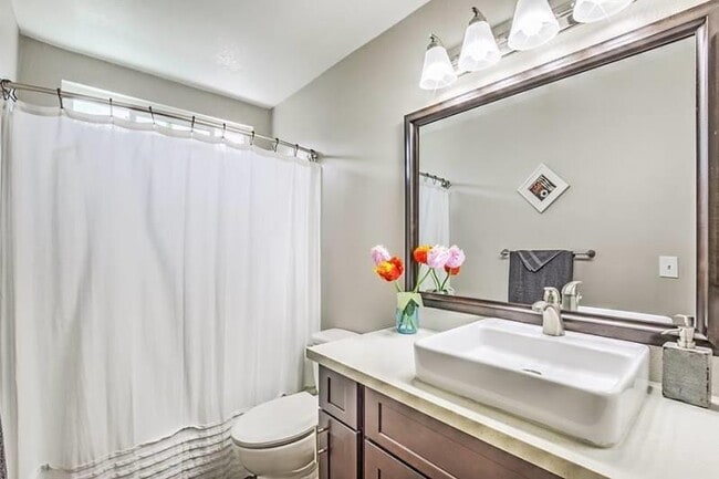 Photo - Del Amo Place Apartments Homes