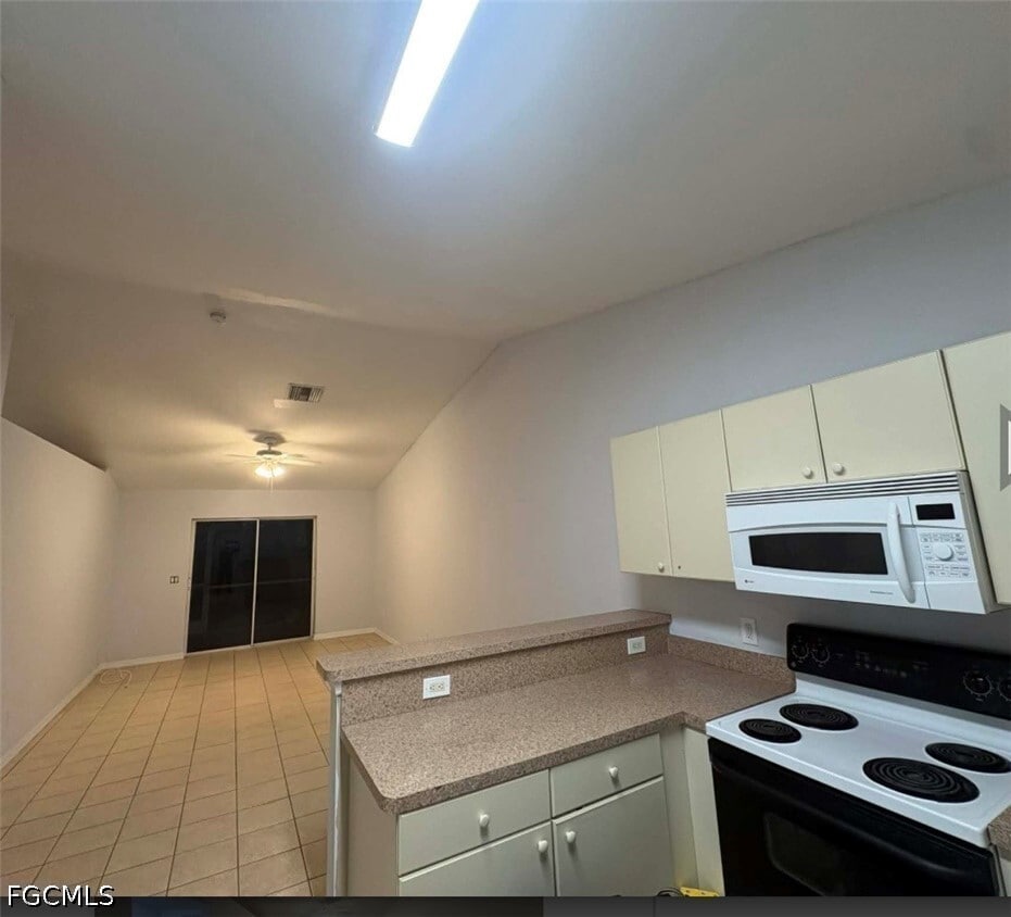 Photo - 1002 W 12th St