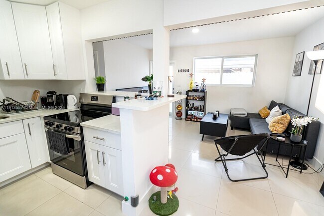 Photo - 2388 NE 173rd St Unit 2390