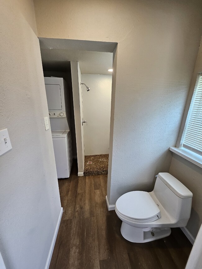 Photo - 1933 S 19th St Unidad A