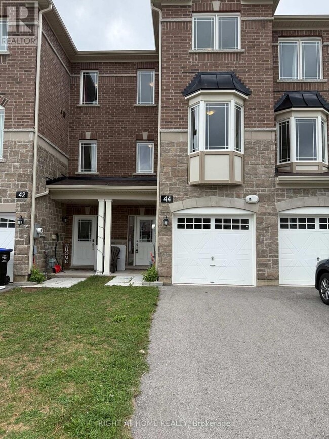Photo - 44 Milson Cres